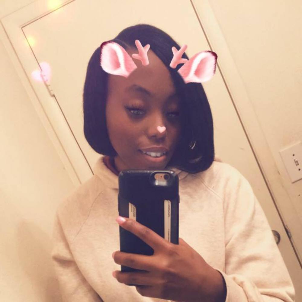 Meet your Posher, Ayana